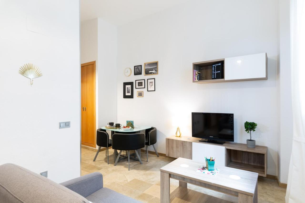Del Parque Flats - Pena Apartment มาลากา ภายนอก รูปภาพ